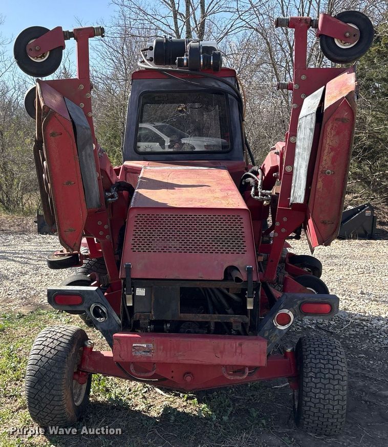 image for item OB9545 1999 Toro Groundsmaster 580-D lawn mower