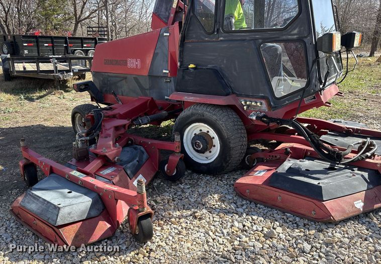 image for item OB9545 1999 Toro Groundsmaster 580-D lawn mower