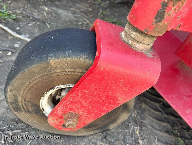 image for item OB9545 1999 Toro Groundsmaster 580-D lawn mower