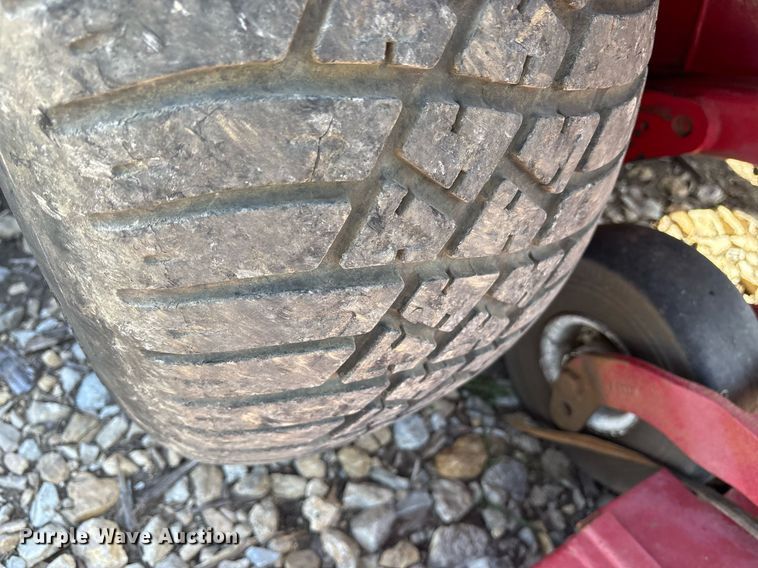 image for item OB9545 1999 Toro Groundsmaster 580-D lawn mower