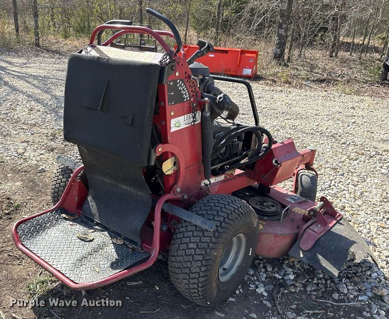 image for item OB9546 2015 Toro Grandstand ZTR lawn mower