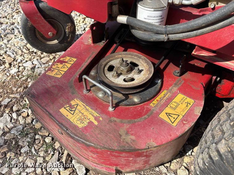 image for item OB9546 2015 Toro Grandstand ZTR lawn mower