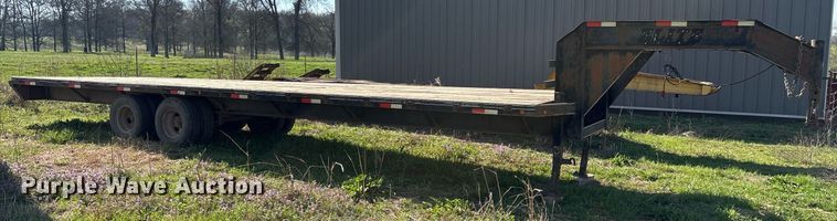 image for item OB9561 2007 Elite Trailers Gooseneck Float flatbed trailer