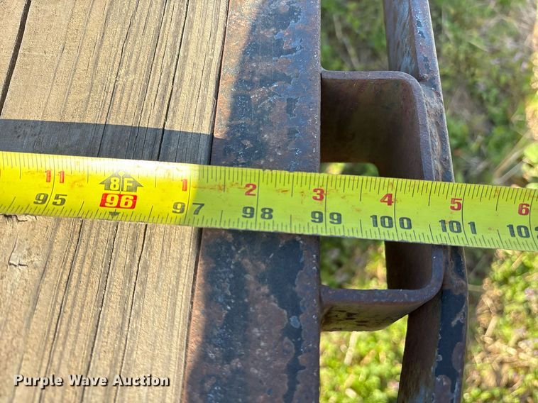 image for item OB9561 2007 Elite Trailers Gooseneck Float flatbed trailer