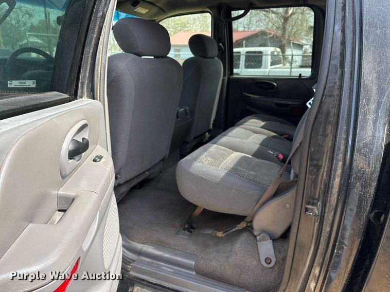 image for item OB9593 2003 Ford F150 Super Crew pickup truck