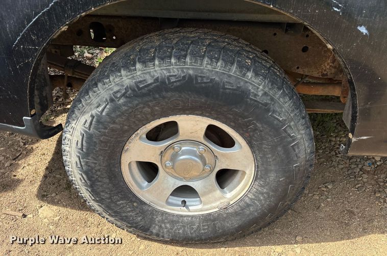 image for item OB9593 2003 Ford F150 Super Crew pickup truck