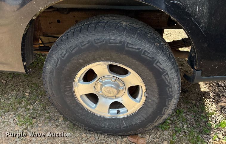 image for item OB9593 2003 Ford F150 Super Crew pickup truck