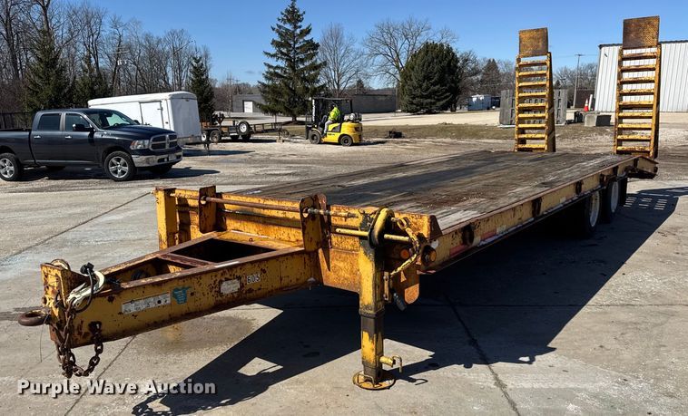 image for item OG9823 2008 Belshe  DT255 equipment trailer