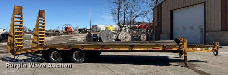 image for item OG9823 2008 Belshe  DT255 equipment trailer