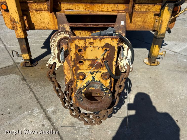 image for item OG9823 2008 Belshe  DT255 equipment trailer