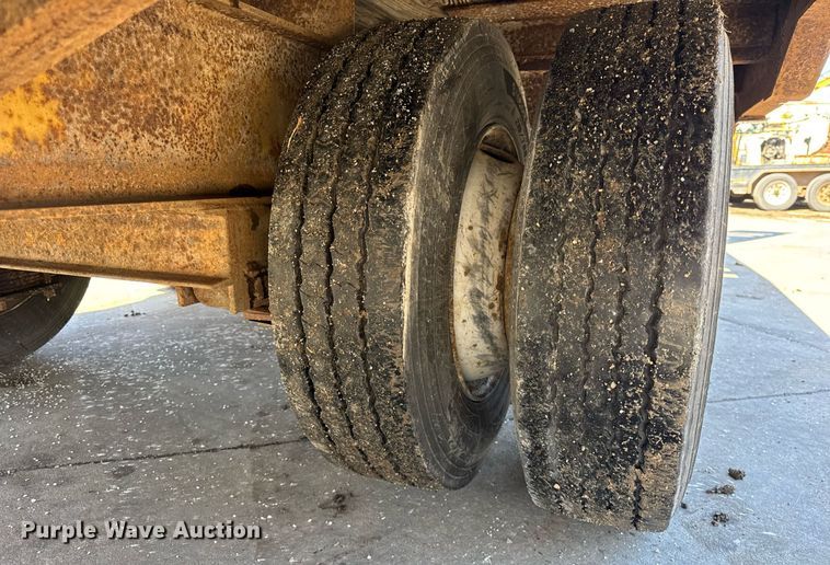 image for item OG9823 2008 Belshe  DT255 equipment trailer