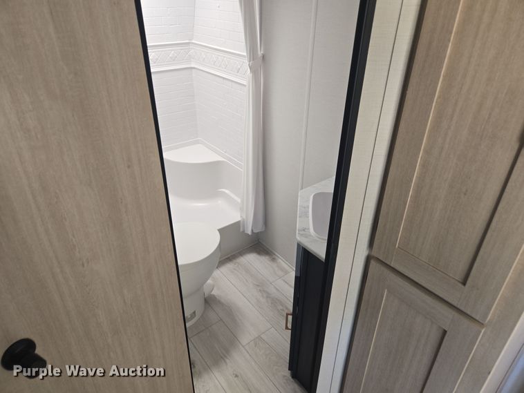 image for item YA0376 2024 Forest River Avenger LE camper