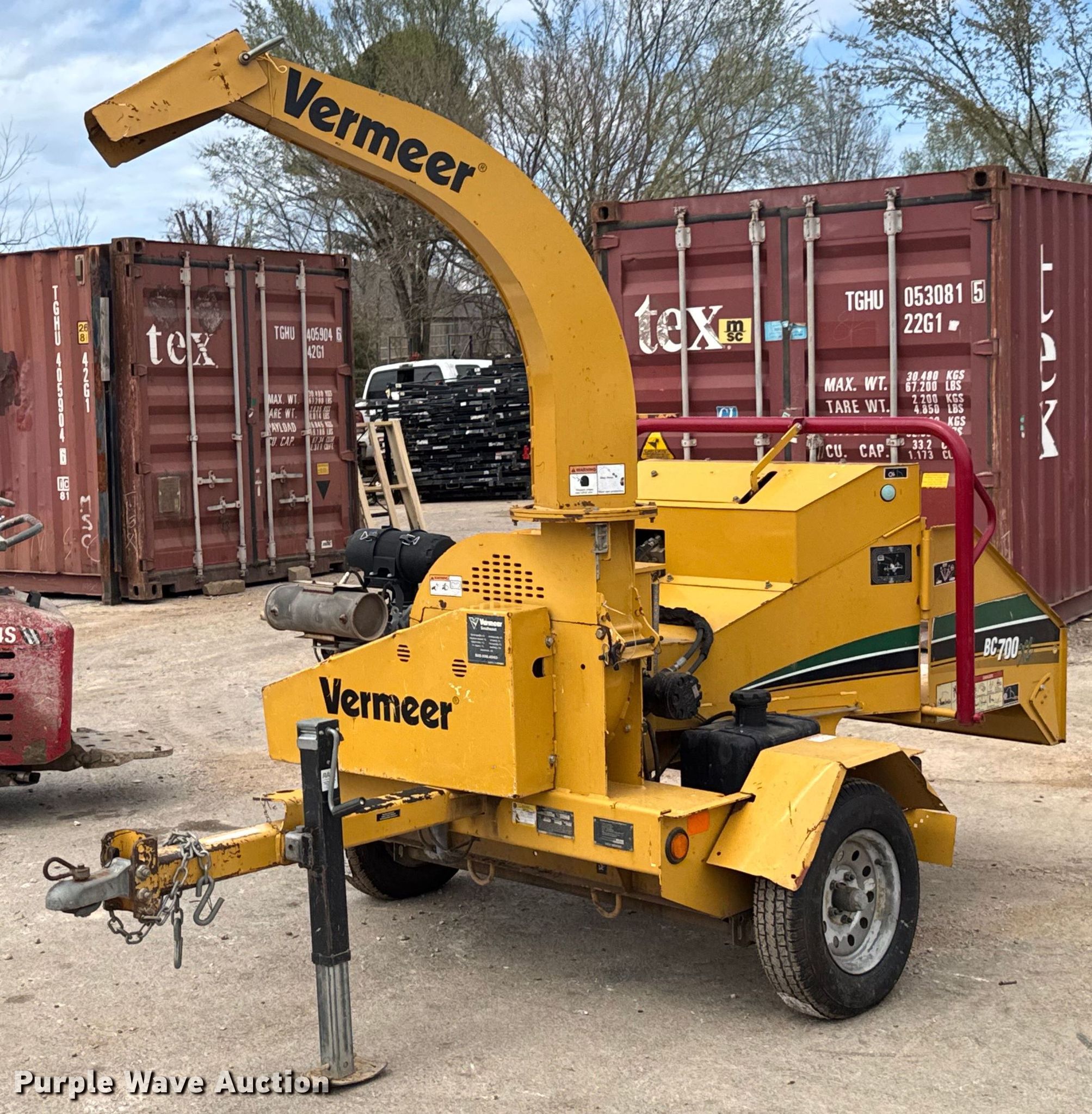 カーペンター　歌姫　175-55 2017 Vermeer BC700XL wood chipper in Rogers, AR | Item DO0712 sold