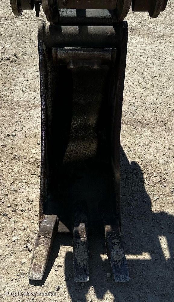 image for item DF8467 2014 Takeuchi TB260 mini excavator