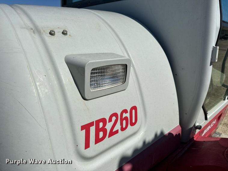 image for item DF8467 2014 Takeuchi TB260 mini excavator