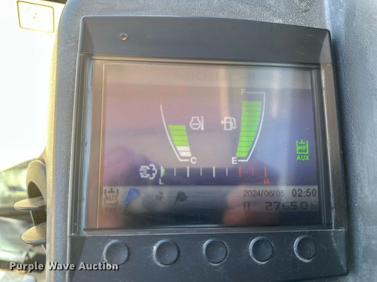 image for item DF8467 2014 Takeuchi TB260 mini excavator