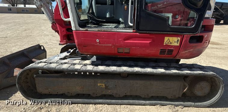 image for item DF8467 2014 Takeuchi TB260 mini excavator