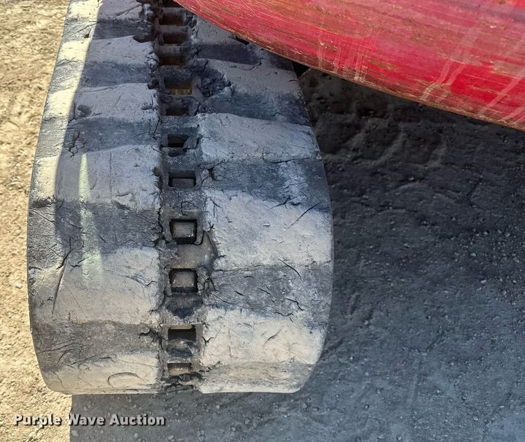 image for item DF8467 2014 Takeuchi TB260 mini excavator