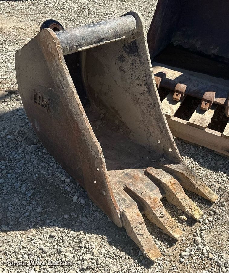 image for item DF8467 2014 Takeuchi TB260 mini excavator