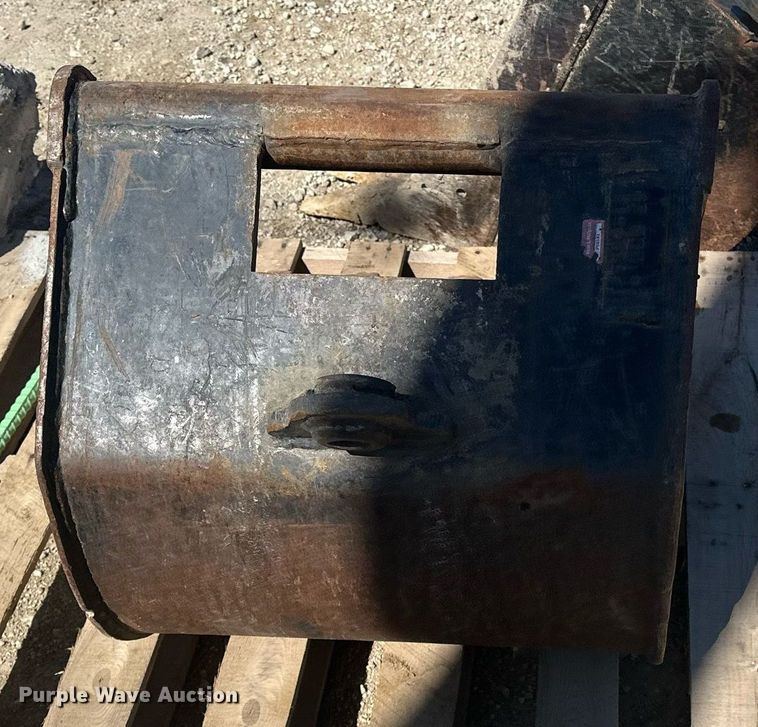 image for item DF8467 2014 Takeuchi TB260 mini excavator