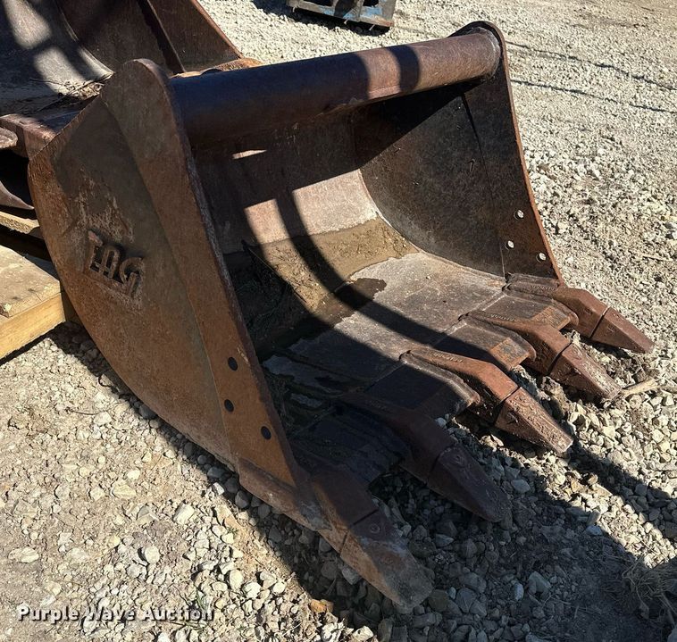 image for item DF8467 2014 Takeuchi TB260 mini excavator