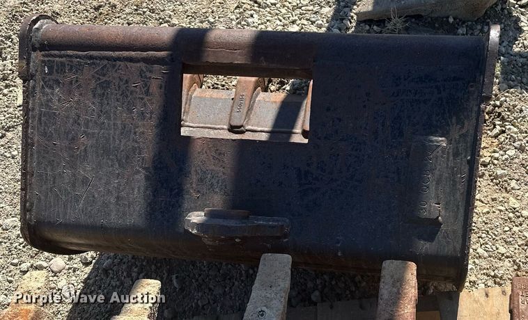 image for item DF8467 2014 Takeuchi TB260 mini excavator