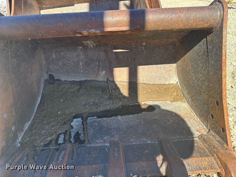 image for item DF8467 2014 Takeuchi TB260 mini excavator