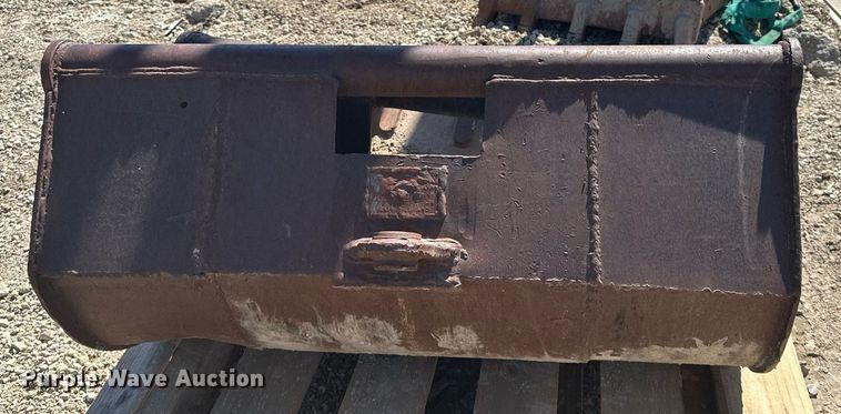 image for item DF8467 2014 Takeuchi TB260 mini excavator