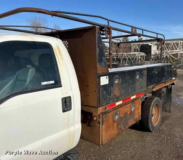 image for item DH9883 2011 Ford F450 Super Duty XL flatbed truck