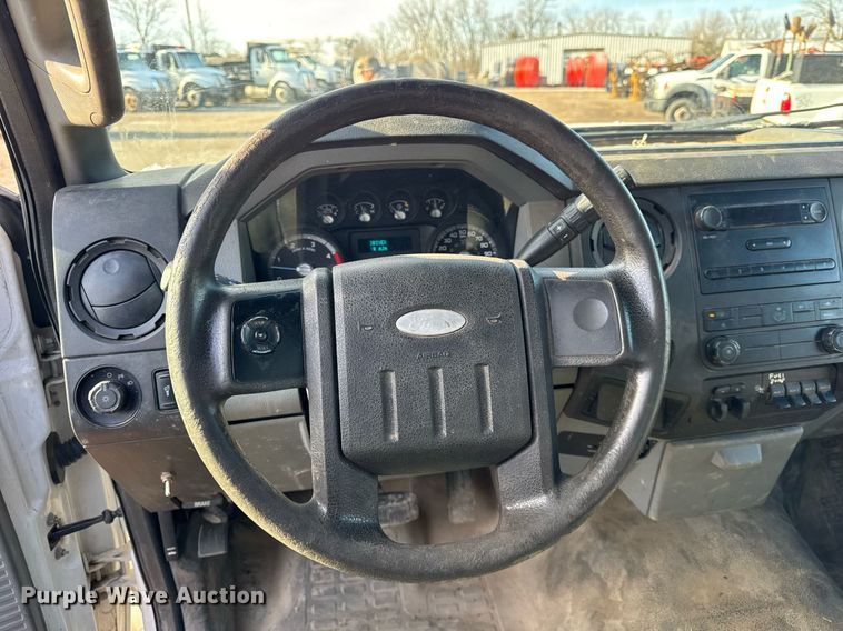 image for item DH9883 2011 Ford F450 Super Duty XL flatbed truck