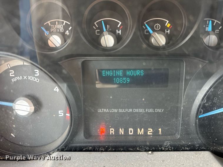 image for item DH9883 2011 Ford F450 Super Duty XL flatbed truck