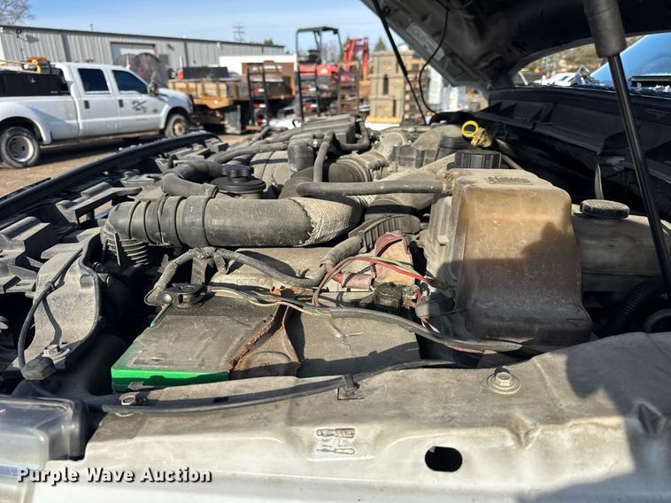 image for item DH9883 2011 Ford F450 Super Duty XL flatbed truck