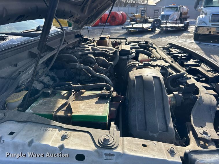 image for item DH9883 2011 Ford F450 Super Duty XL flatbed truck