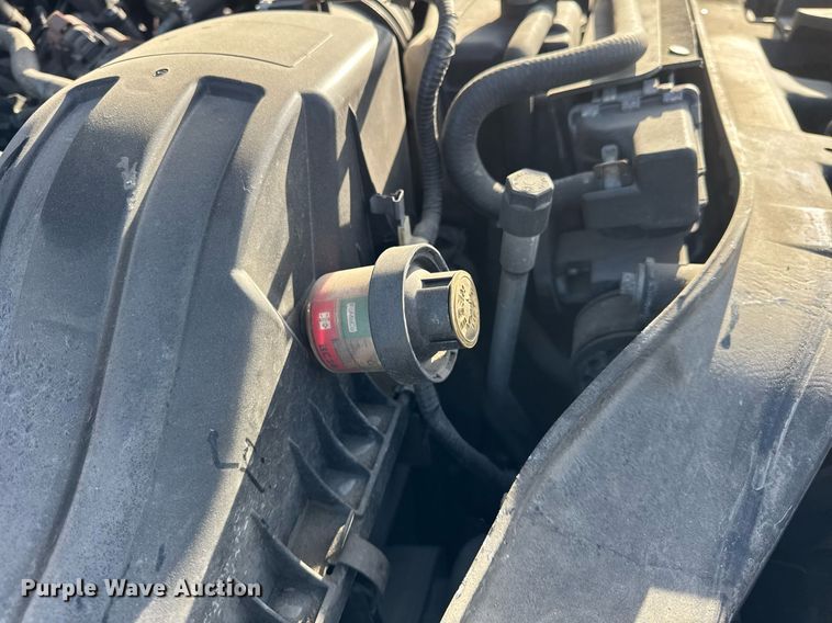 image for item DH9883 2011 Ford F450 Super Duty XL flatbed truck