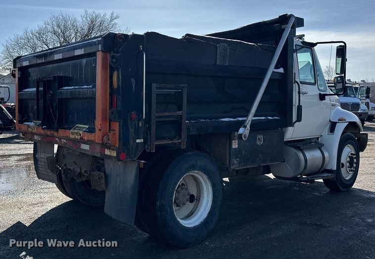 image for item DH9884 2009 International DuraStar 4300 dump truck