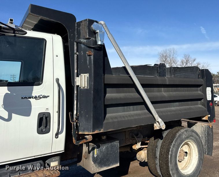 image for item DH9884 2009 International DuraStar 4300 dump truck