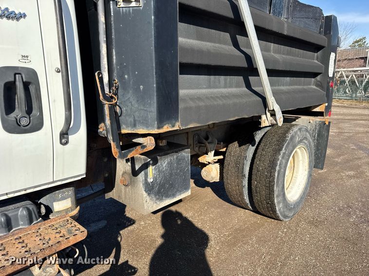 image for item DH9884 2009 International DuraStar 4300 dump truck