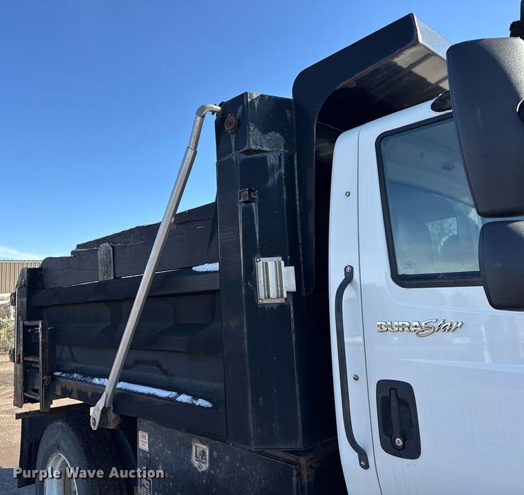 image for item DH9884 2009 International DuraStar 4300 dump truck