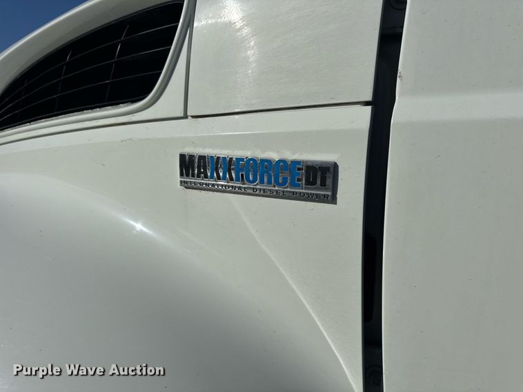 image for item DH9884 2009 International DuraStar 4300 dump truck