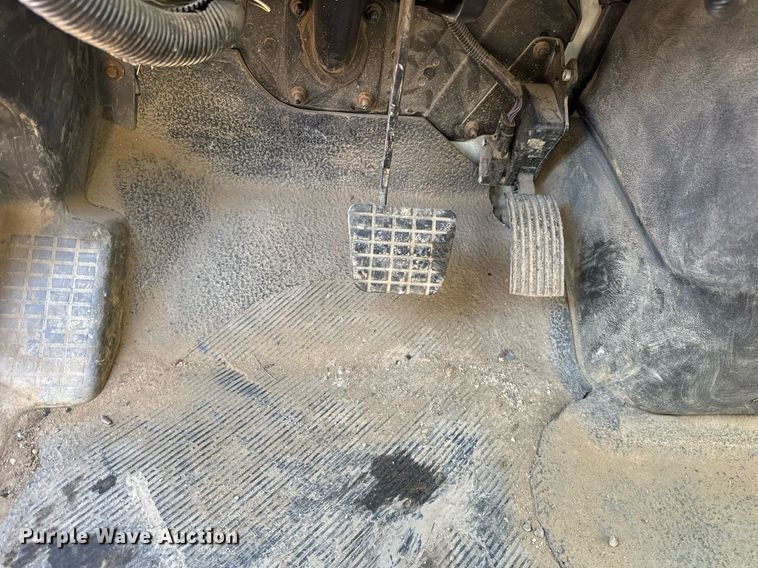 image for item DH9884 2009 International DuraStar 4300 dump truck