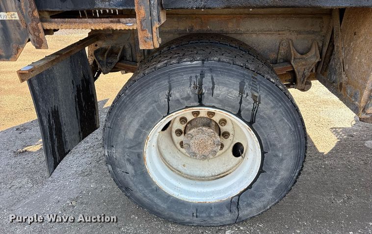 image for item DH9884 2009 International DuraStar 4300 dump truck