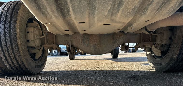 image for item DH9885 2011 Ford F450 Super Duty XL dump flatbed truck