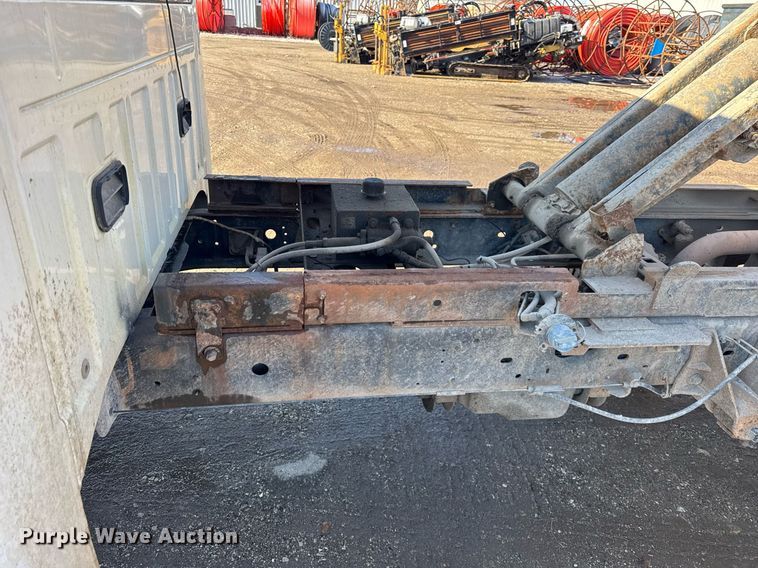 image for item DH9885 2011 Ford F450 Super Duty XL dump flatbed truck