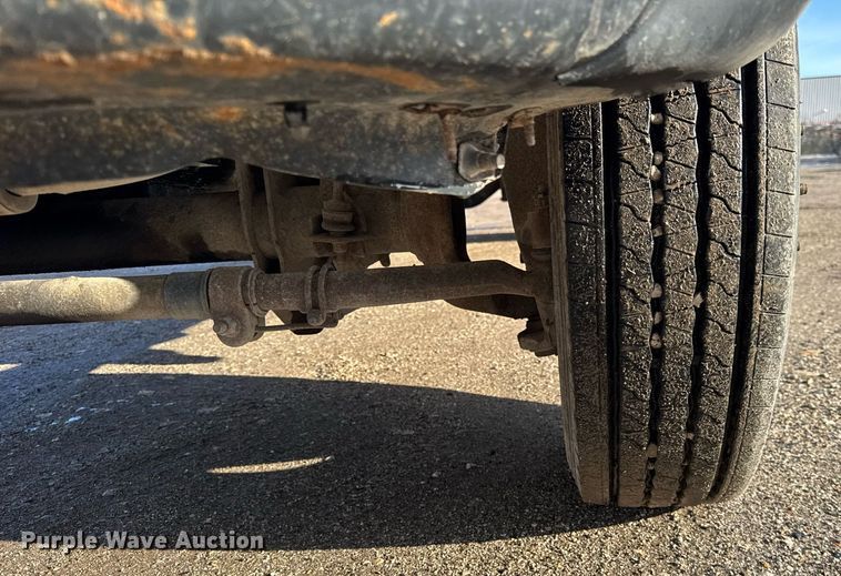 image for item DH9885 2011 Ford F450 Super Duty XL dump flatbed truck