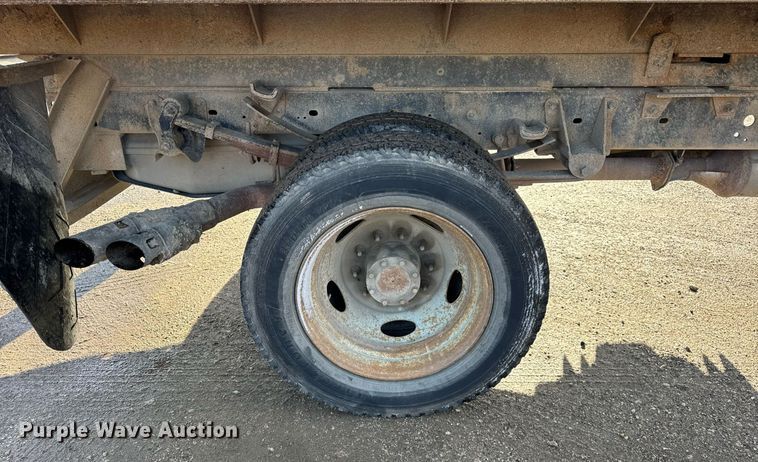 image for item DH9885 2011 Ford F450 Super Duty XL dump flatbed truck