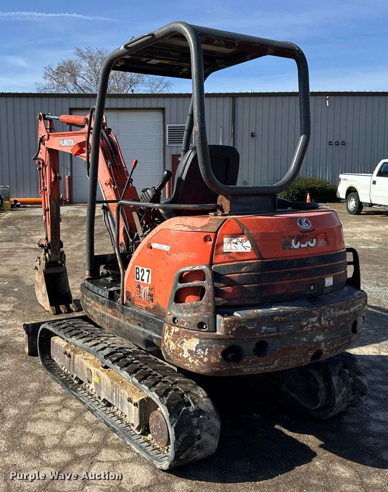 image for item DH9886 2006 Kubota KX71-3 mini excavator