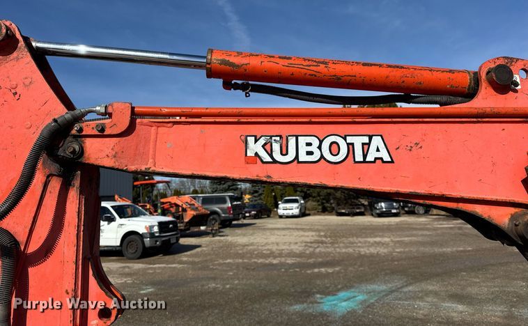 image for item DH9886 2006 Kubota KX71-3 mini excavator