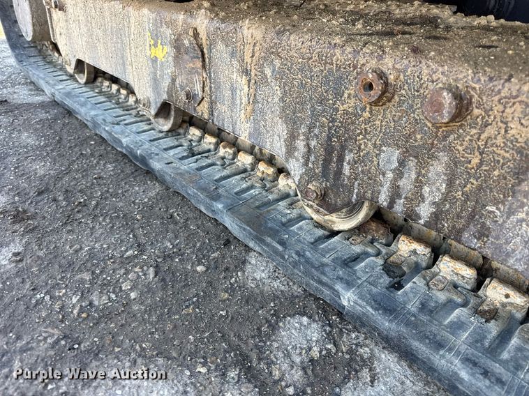 image for item DH9886 2006 Kubota KX71-3 mini excavator