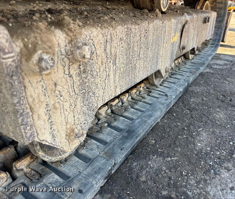 image for item DH9886 2006 Kubota KX71-3 mini excavator