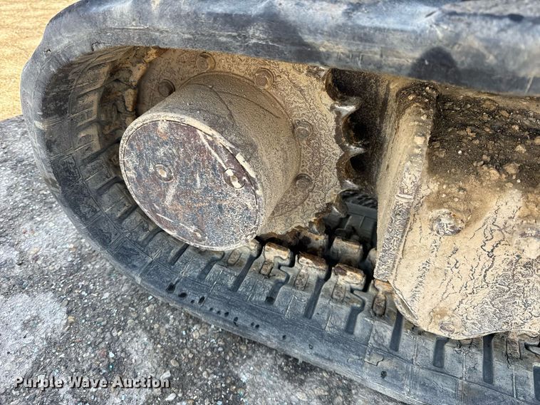 image for item DH9886 2006 Kubota KX71-3 mini excavator